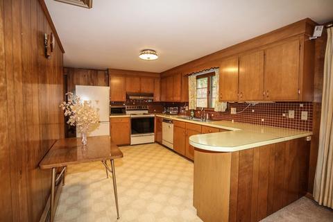 203 Jackson, Methuen, MA 01844 photo 9