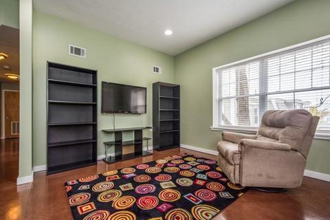 20 William St #6, Worcester, MA 01609 photo 14