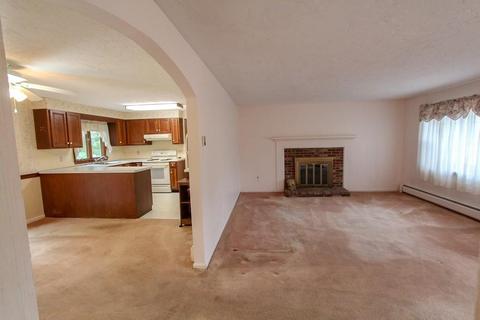 60 Padlock Ln, Barnstable, MA 02632 photo 4