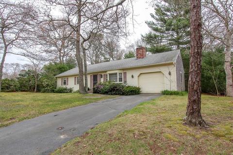 60 Padlock Ln, Barnstable, MA 02632 photo 1