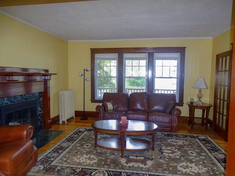 36 Marland Rd, Worcester, MA 01606 photo 2