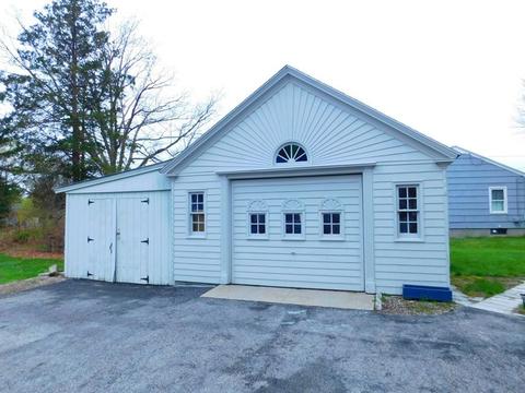38 Ray St #2, Webster, MA 01570 photo 3