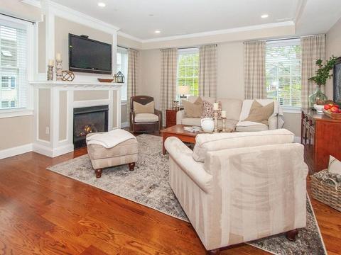22 Page #2, Danvers, MA 01923 photo 9