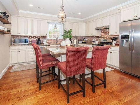 22 Page #2, Danvers, MA 01923 photo 2