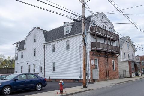 26 Pulaski St, Ware, MA 01082 photo 2