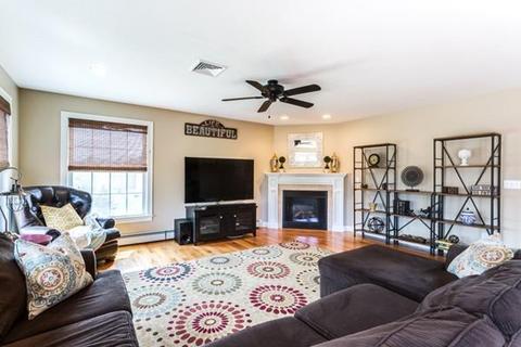 7 Rolling Brook Ln, Blackstone, MA 01504 photo 15