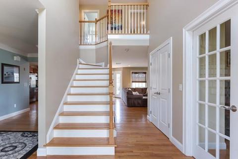 7 Rolling Brook Ln, Blackstone, MA 01504 photo 3
