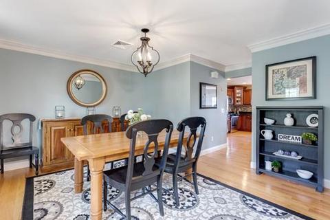 7 Rolling Brook Ln, Blackstone, MA 01504 photo 5