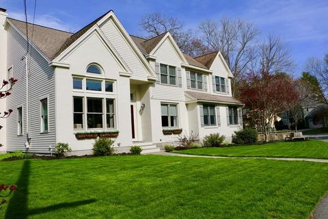 83 Fairchild Dr, Reading, MA 01867 photo 3