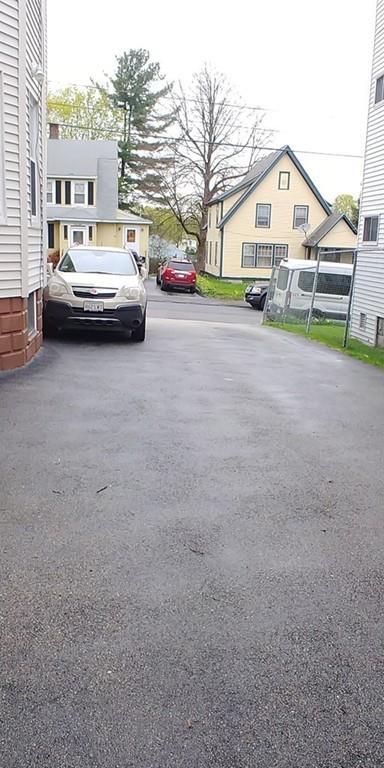 29 Kosta St, Worcester, MA 01607 photo 3