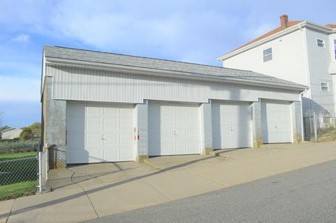 225 Baker St, Fall River, MA 02721 photo 4