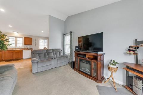 75 Wentworth St, Springfield, MA 01104 photo 11