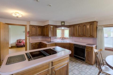 25 Cheney St, Palmer, MA 01069 photo 19