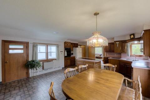 25 Cheney St, Palmer, MA 01069 photo 24