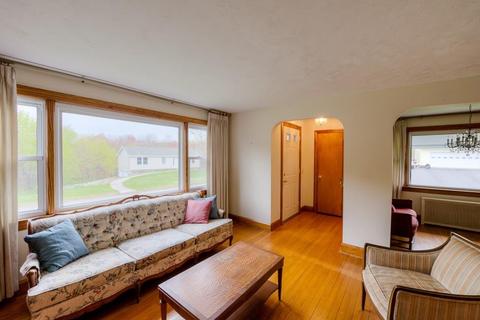 25 Cheney St, Palmer, MA 01069 photo 8
