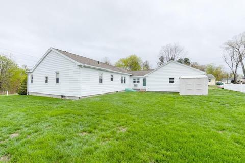 25 Cheney St, Palmer, MA 01069 photo 7