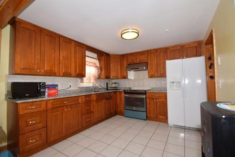 19 Michael Rd, Randolph, MA 02368 photo 6