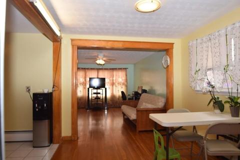 19 Michael Rd, Randolph, MA 02368 photo 8