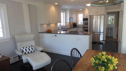 3 Selman St, Marblehead, MA 01945 photo 9