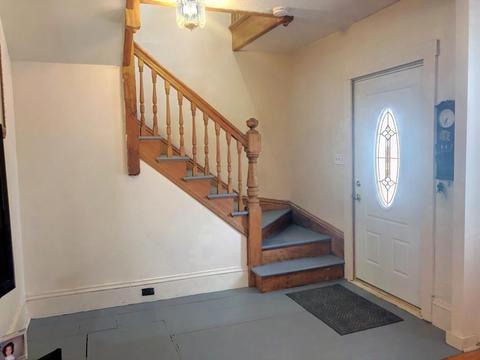 14 Clive St, Worcester, MA 01603 photo 6