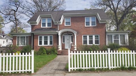 980 Sumner, Springfield, MA 01118 photo 1