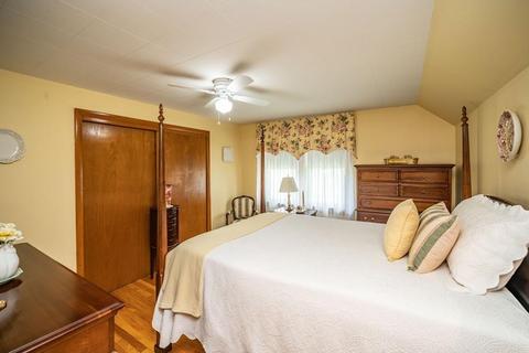 37 Schley St, Chicopee, MA 01020 photo 18