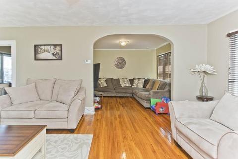 41 Copeland St, Springfield, MA 01108 photo 6