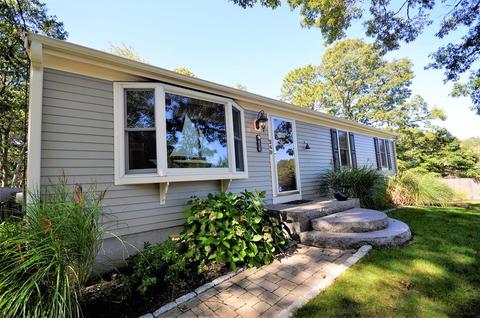 249 Straightway, Barnstable, MA 02601 photo 1