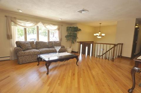 14 Lincoln St, Everett, MA 02149 photo 6