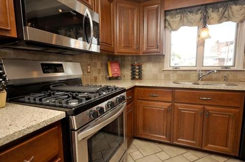 14 Lincoln St, Everett, MA 02149 photo 8