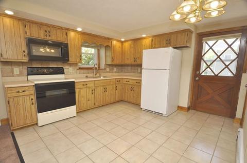 14 Lincoln St, Everett, MA 02149 photo 18