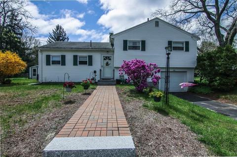 88 Davidson Rd, Framingham, MA 01701 photo 1