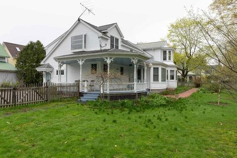 32 Maple St, Northampton, MA 01062 photo 3