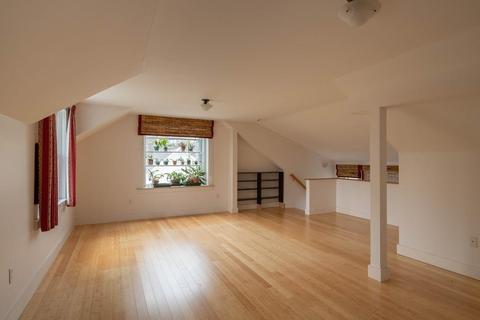 32 Maple St, Northampton, MA 01062 photo 25