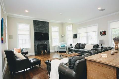 46 Pine Grove St, Needham, MA 02494 photo 6