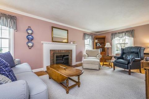 8 Clason Rd, Worcester, MA 01606 photo 5