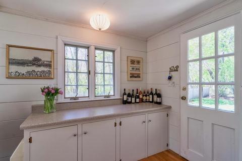 37 Downing St, Hingham, MA 02043 photo 11