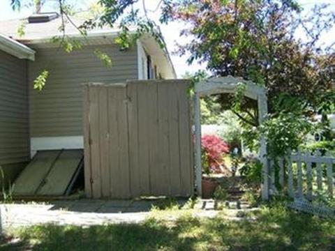 26 Arlington St, Wareham, MA 02571 photo 3