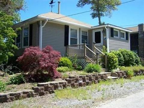 26 Arlington St, Wareham, MA 02571 photo 1