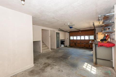 8 Prospect Ave, Saugus, MA 01906 photo 26