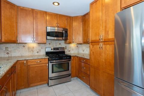 8 Prospect Ave, Saugus, MA 01906 photo 5