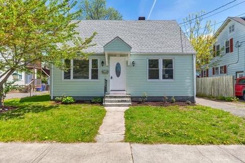 75 Windemere St, Springfield, MA 01104 photo 1