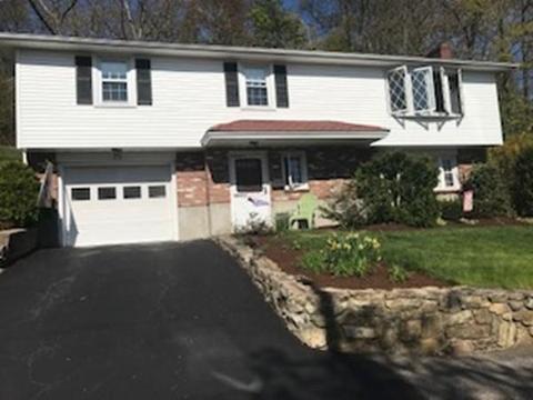 39 Pilgrim Rd, Braintree, MA 02184 photo 1