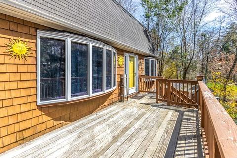 48 Laurel St, Gloucester, MA 01930 photo 6