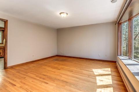 48 Laurel St, Gloucester, MA 01930 photo 13