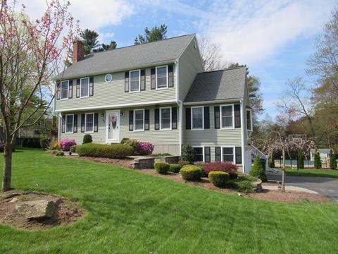 27 Wachusett Dr, Sutton, MA 01590 photo 1