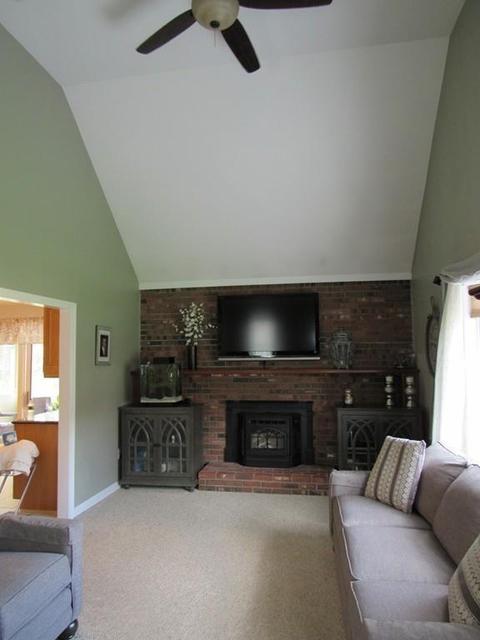 27 Wachusett Dr, Sutton, MA 01590 photo 13