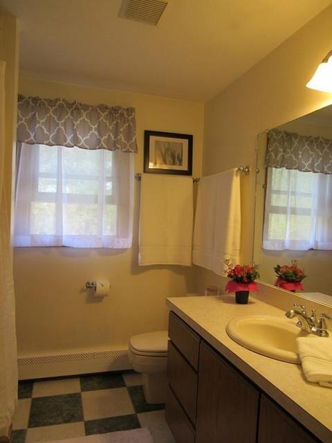 27 Wachusett Dr, Sutton, MA 01590 photo 17