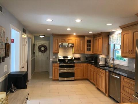 27 Wachusett Dr, Sutton, MA 01590 photo 5
