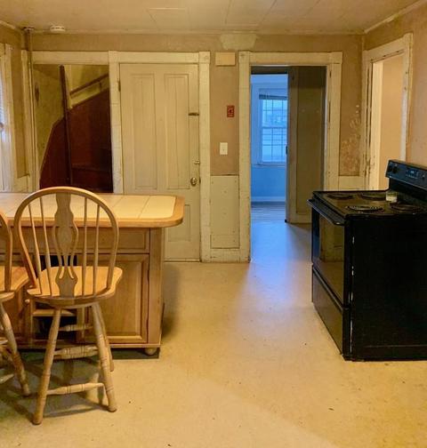21 Chase St, Beverly, MA 01915 photo 4